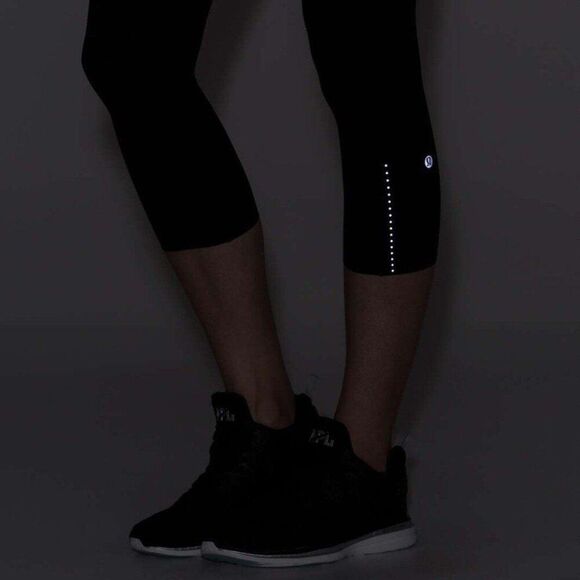 LULULEMON Fast Free Crop II Nulux 19" Womens Sz 2 Black Leggings Yoga Running - Picture 4 of 12